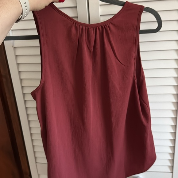 Rust color blouse - Picture 2 of 2